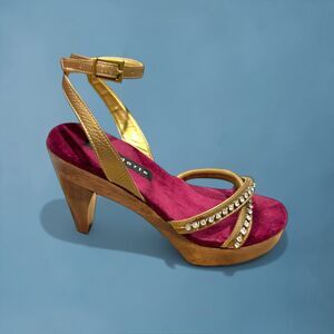 CAPODARTE Wooden Platform Sandals Rhinestones Leather Straps 7.5 M